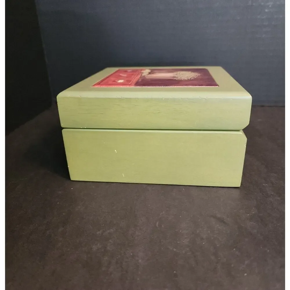 Arnie Fisk Print Tile Top Green Wooden Jewelry/Trinket Box 5.5